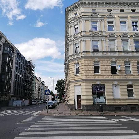 Hostel Tulip - Pokoj 5 Ze Wspolna Lazienka I Kuchnia シュチェチン エクステリア 写真