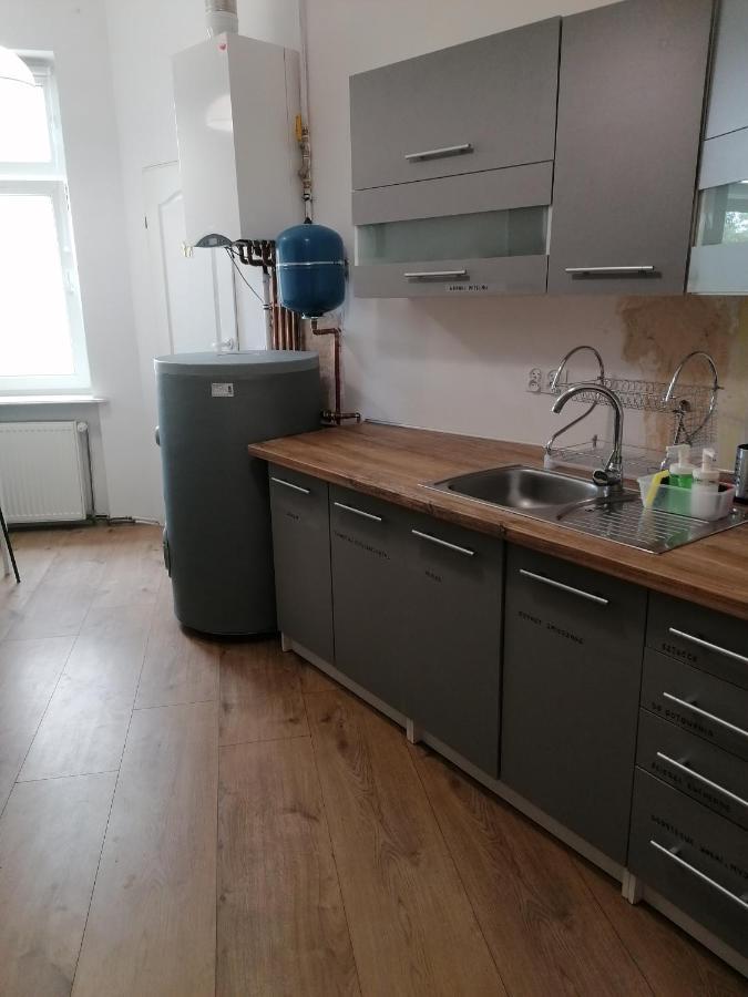Hostel Tulip - Pokoj 5 Ze Wspolna Lazienka I Kuchnia シュチェチン エクステリア 写真