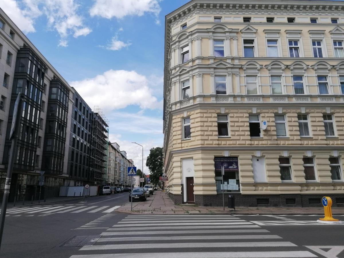 Hostel Tulip - Pokoj 5 Ze Wspolna Lazienka I Kuchnia シュチェチン エクステリア 写真