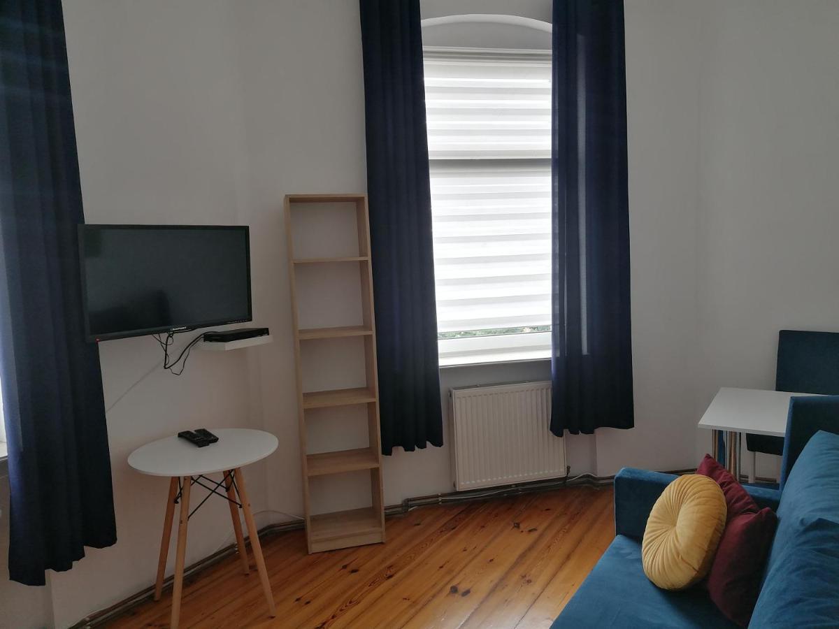 Hostel Tulip - Pokoj 5 Ze Wspolna Lazienka I Kuchnia シュチェチン エクステリア 写真